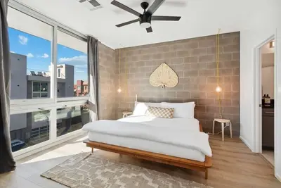 Image de Luxurious 2br Loft with Balcony