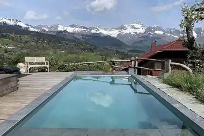 Image de Ferme d’exception à Combloux, sur le domaine skiable de Megève, télécabine à 2mn