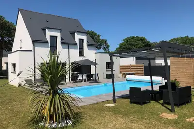Image de Villa 10 personnes avec piscine chauffée - Erquy