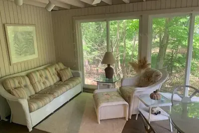 Image de Whittier Cottage Summ