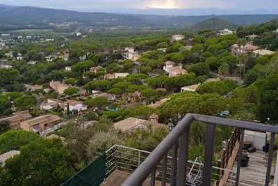 Image de Maison avec piscine et vue sur mer exceptionnelle