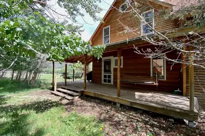 Image de Relaxing and Private Base to Explore Yellowstone National Park and Sw Montana.