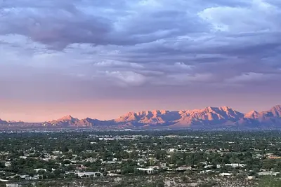 Image de Serene mountaintop getaway close to all Paradise Valley has to offer!