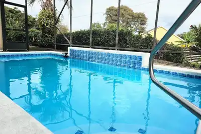 Image de Heated Pool Included thru May (5+ Nights) • Walk to Beach • Destiny East