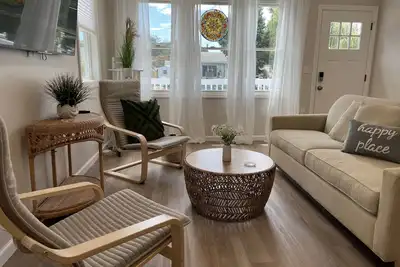 Image de Seas the Day by the Bay with Spectacular Sunsets!