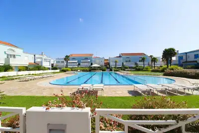 [Residence Antenore] Pool + Free Parking