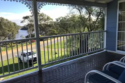 Image de Family Holiday Home, River views and access, five minutes from beach.