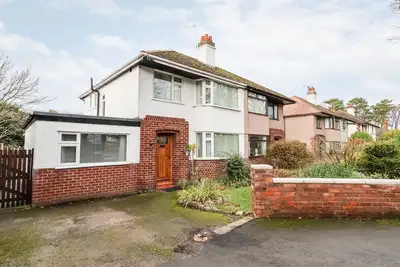 Image de The Hollies, pet friendly, with a garden in Prestatyn