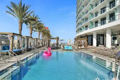 Image de Ocean View Balcony|Beachfront Resort+Amazing Pools