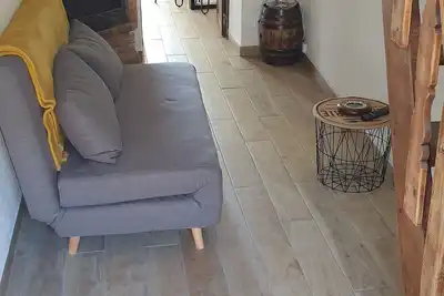 Image de Petite maison de village atypique, a 15 min de la rivière et 30 min de la mer!