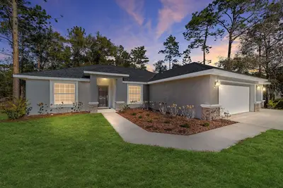 Image de New Build--12min Wec Horses, 17min Fast, 42min Silver Springs State Park. 4beds.