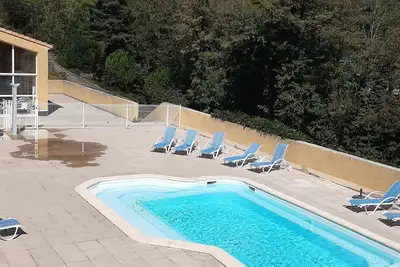 Apt Avene 4-6p Piscine, Thermes a 10min