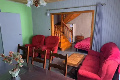 Image de Logement 100 m2 sur 2 étages 2 Sdb \"Les Fougères\"