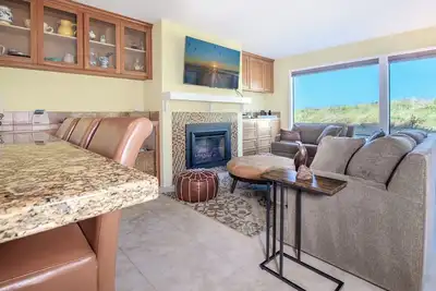 Image de Pajaro Dunes Resort: Ocean Front 2 Bed/2 Bath New On Rental Program!