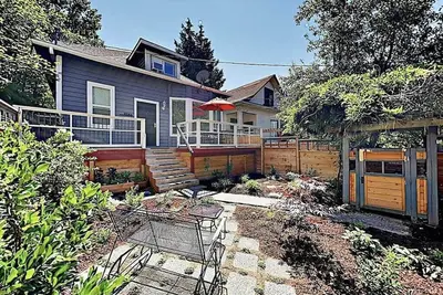 Image de Capitol Hill K/Q Home + Parking | Stadium Access