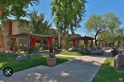 Image de Shared 1bd apt. Few mins to freeway. 20mins to cardinals statium