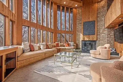 Image de Mcm Luxury Lodge - 2+ Acres & Pool