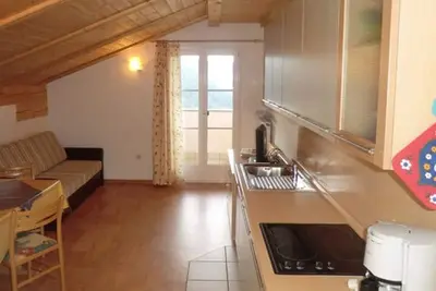Image de Appartement \"Lingerhof - Enzian\" avec vue sur les montagnes, balcon et Wi-Fi.
