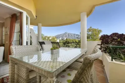 Image de Luxury Apartment in Superb Location - with WiFi and Satellite Tv