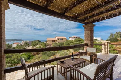 Image de Loi's 1 villa à 300m de la mer avec une vue panoramique