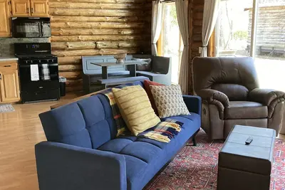 Image de Newly remodeled log cabin next to beautiful Wisconsin River- Rivers Edge Cabin