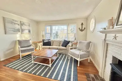 Image de Updated 4br close to downtown Chatham, Beaches, Bike Path & Tennis Pickleball