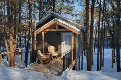Image de Treehouse Cabin in the Bluff Woodlands