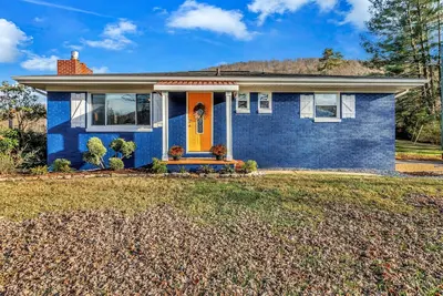 Image de The Honeybee Cottage: Conveniently located close to Asheville