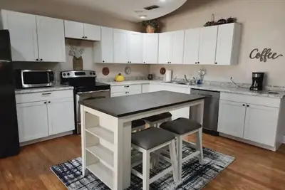 Image de Secluded in the City