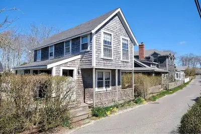 Image de ‘Sconset Charmer, steps to beach