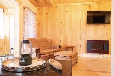 Image de C5 - Cozy Lakeside Cottage in Temiskaming Shores