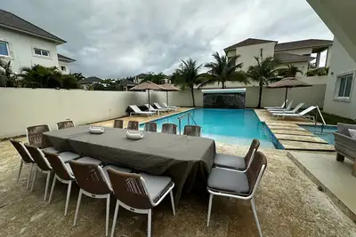 Image de Luxury 7 bed Villa - All inclusive 5 minutes from the beach @ Lifestyle Resorts!