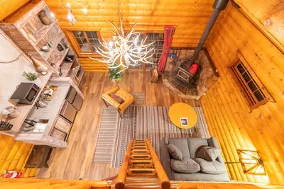 Image de Baker Creek | Two Bedroom Cabin