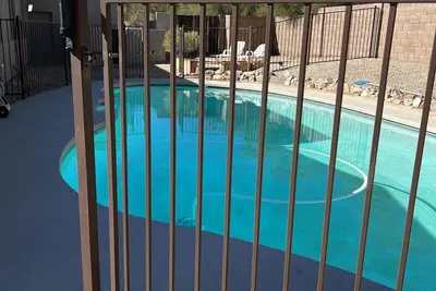 Image de Beautiful Paradise Valley Home for rent for the Super Bowl