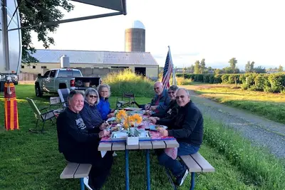 Image de Camp in The Country From the Comforts of Your Rv