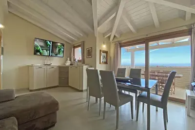 Image de House 41 - penthouse in the historic center crazy sea view - all services nearby