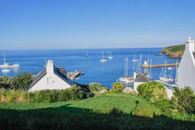 Image de Villa contemporaine avec vue mer à Sauzon