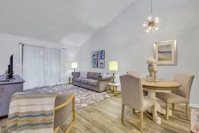 Image de \"Aint Nothin' Fancy Ii\"