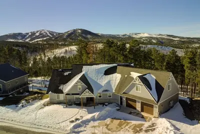 Image de Lead Me to the Peak- Black Hills