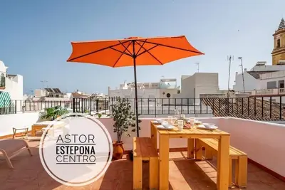 Image de Astor Centro: 360 roof terrace. Epicentre old town