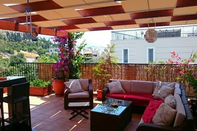 Image de Cozy apartment in Acropolis with roof garden