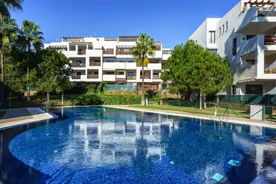 Image de Lovely apartment with pool by Costarentals - Ref 87