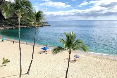 Image de Beachfront Condo at Makaha Beach Cabanas