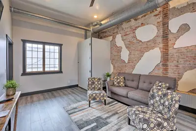 Image de Cherokee Vacation Rental - On Main Street!