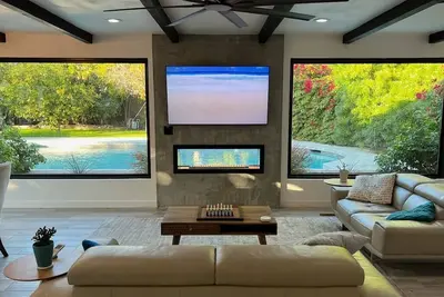Image de Lux Executive Biltmore Oasis / Remote Work Resort