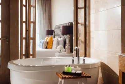 Image de 5 Diamond Luxury Grand Luxxe, 2 Bdr, Ocean Front.