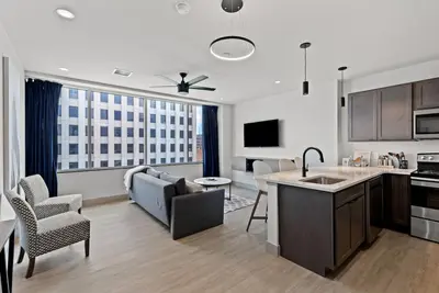 Image de 175 Lex - Walkable Loft to Rupp Arena & Downtown!