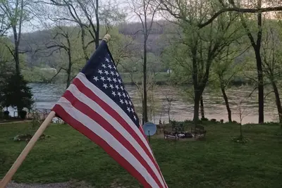 Image de Quality Time at is best, Stay, Play and Fish on the most serene part of the River