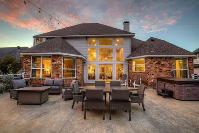 Image de Modern Lake House 4 Bed 3 Bath Breathtaking Views