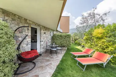 Image de Appartement \"Georesort D2\" avec vue sur les montagnes, Wi-Fi et climatisation.